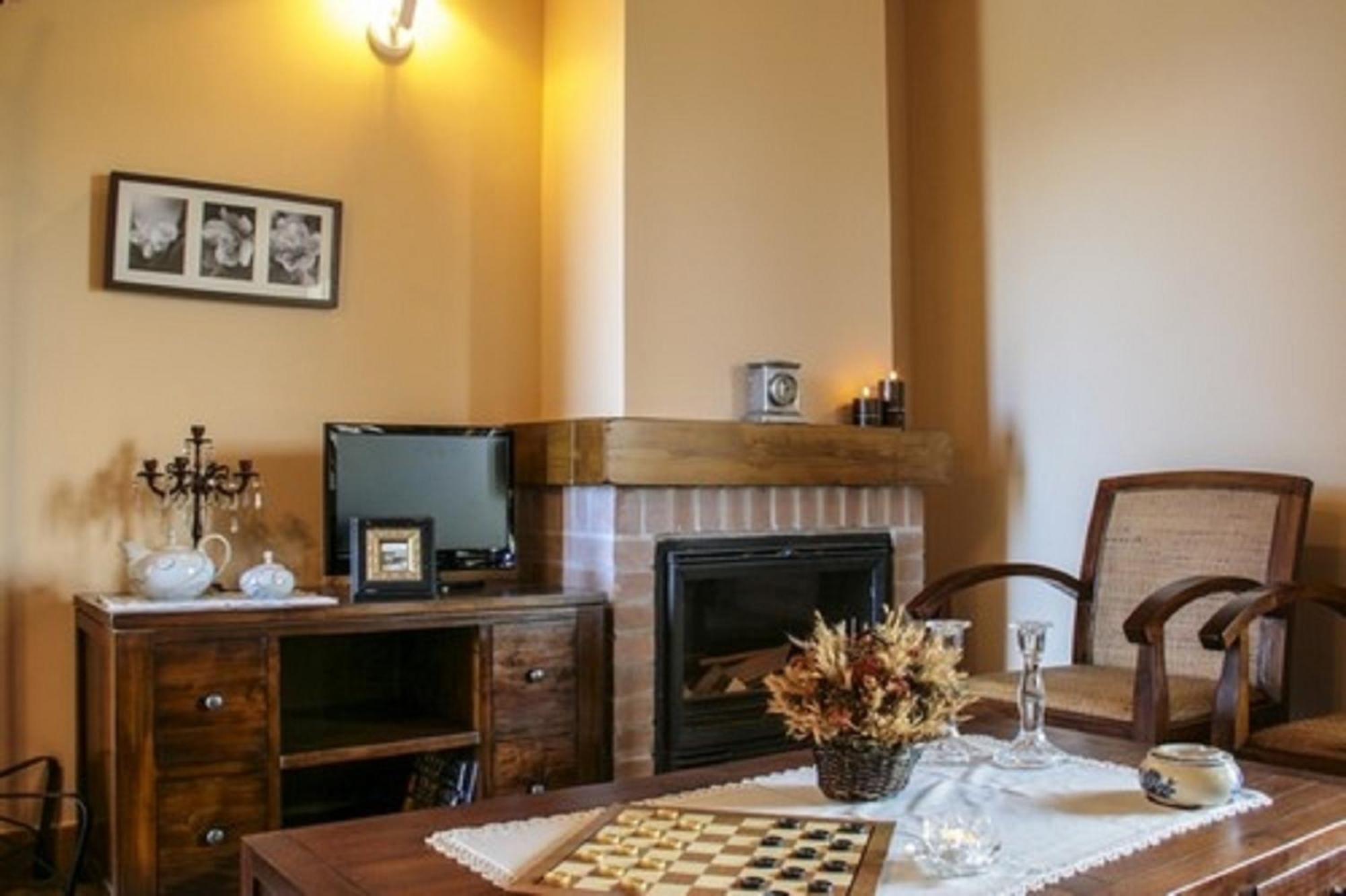 Apartamentos Rurales La Carbayala 오비나라 객실 사진