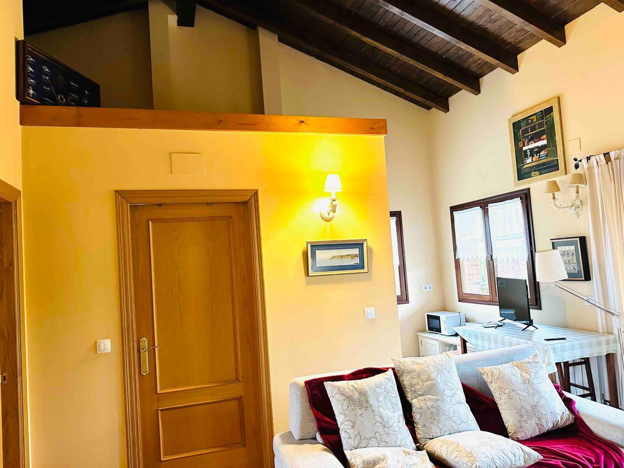Apartamentos Rurales La Carbayala 오비나라 외부 사진