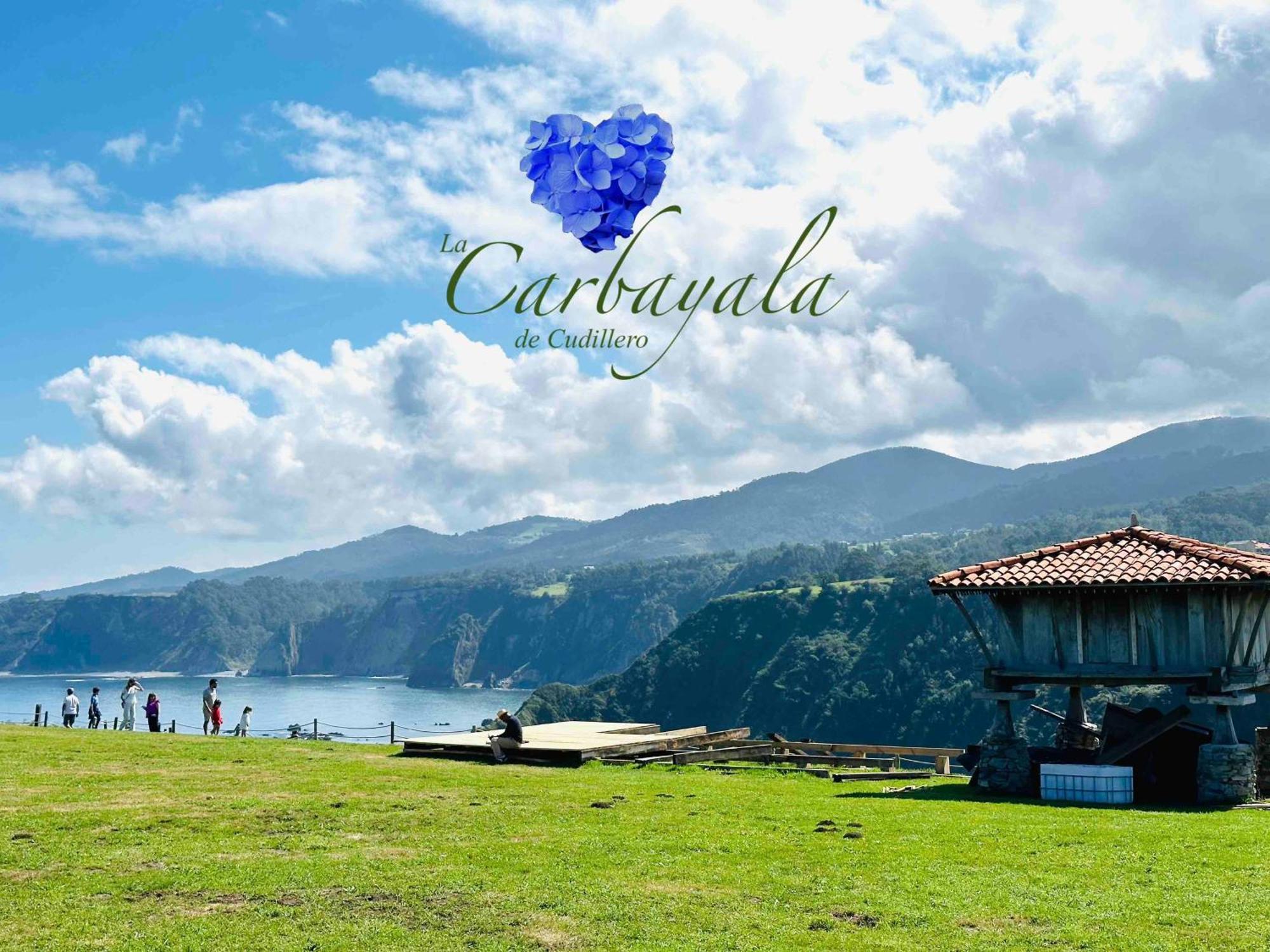 Apartamentos Rurales La Carbayala 오비나라 외부 사진